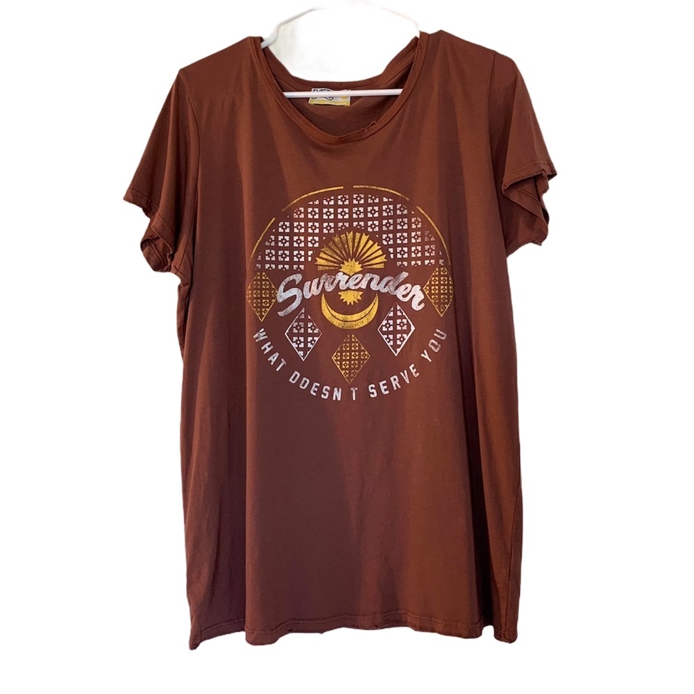 NWOT Dazey LA Surrender T-Shirt L/XL
